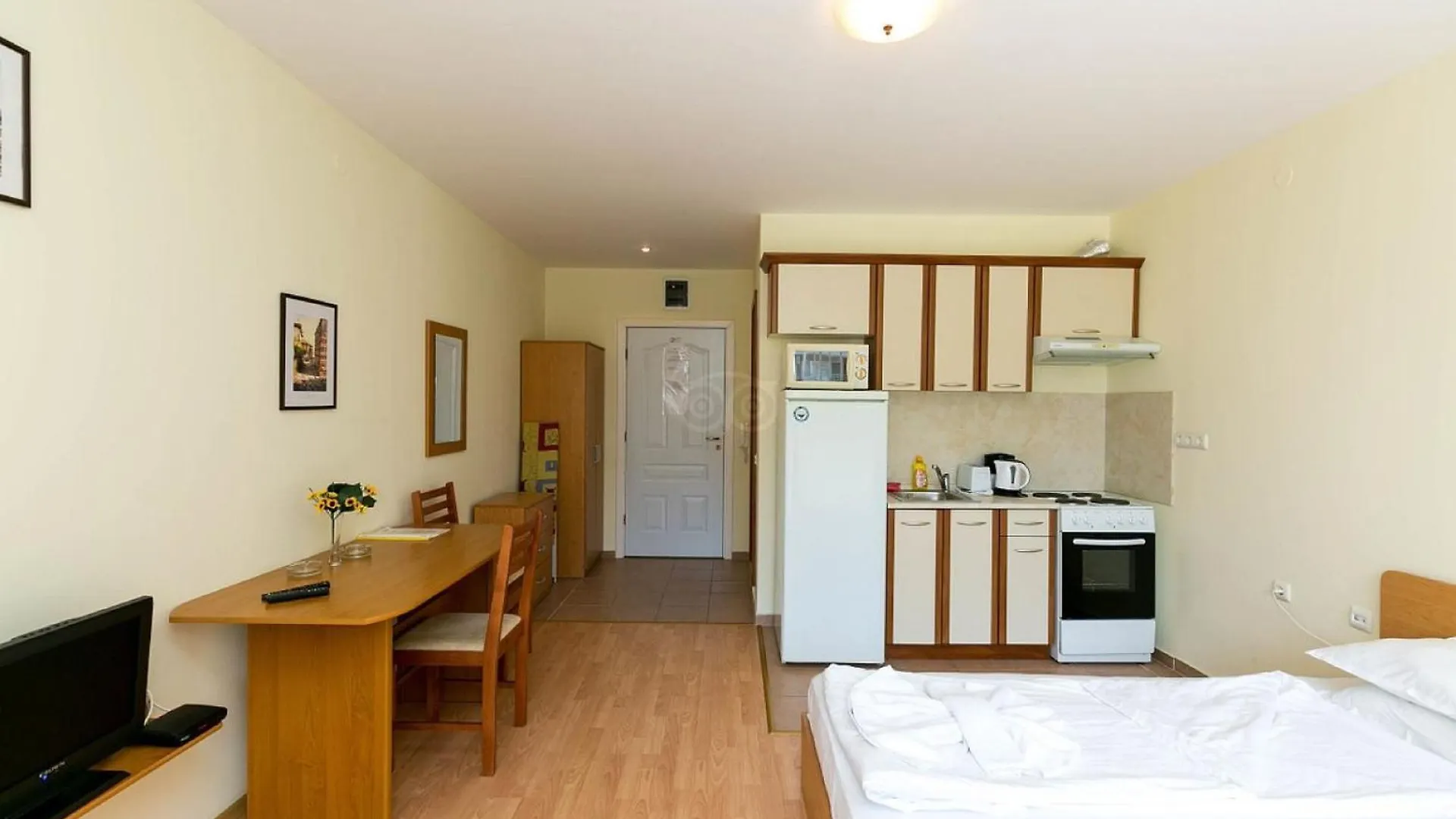 Nessebar And Holiday Fort Apartments Sunny Beach Bulgaria