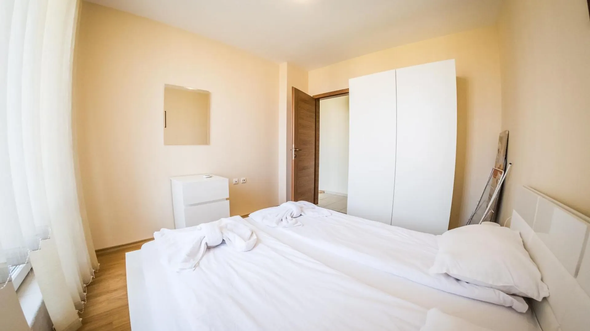 Nessebar And Holiday Fort Apartments Slantschew brjag