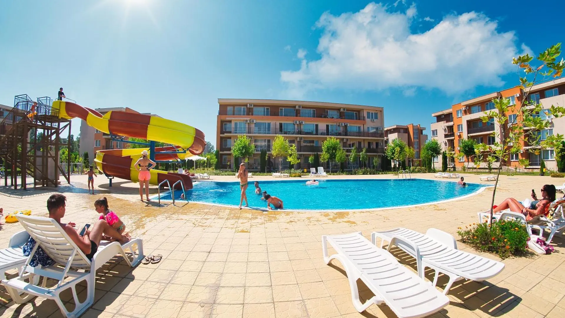 Nessebar And Holiday Fort Apartments Slantschew brjag 0*,